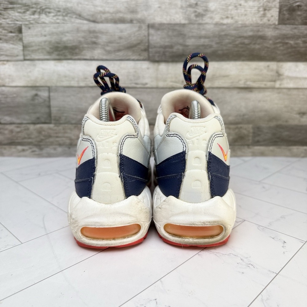 Nike Air Max 95 - Women's 3079600-405 - Indigo Storm Crimson Navy White - Picture 5 of 9